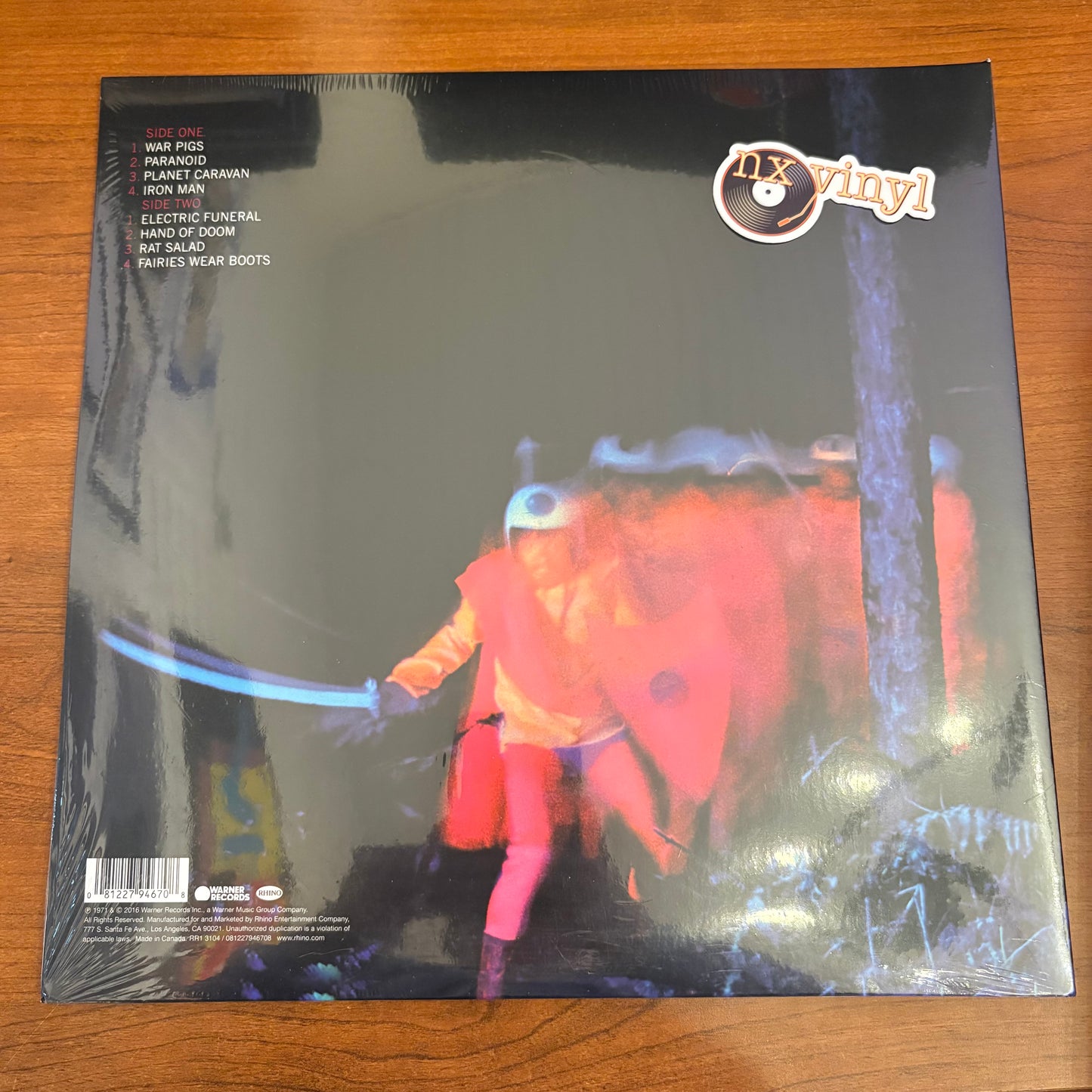 Black Sabbath - Paranoid