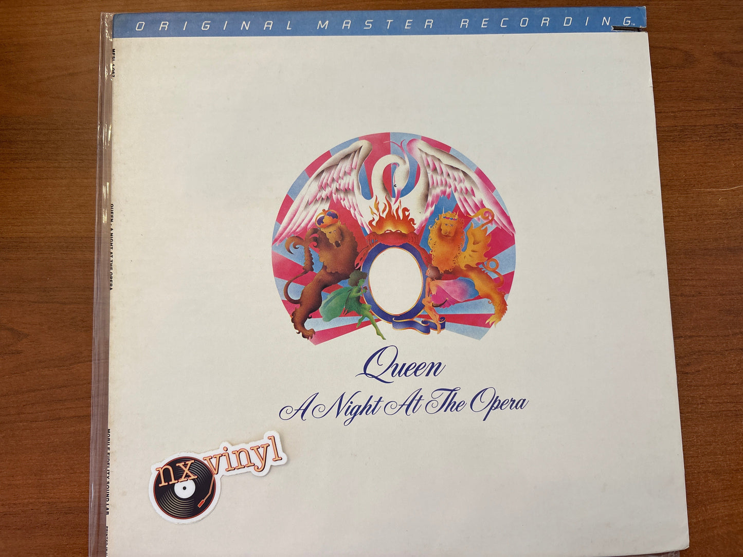 A Night at the Opera - Queen original master