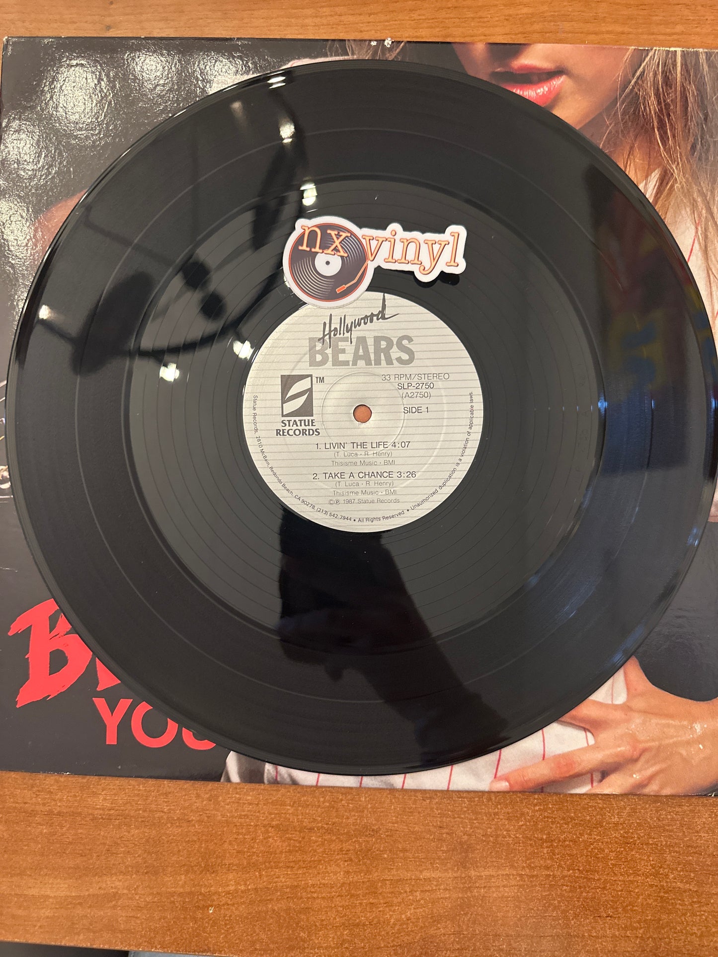 Hollywood Bears - Bear Yourself