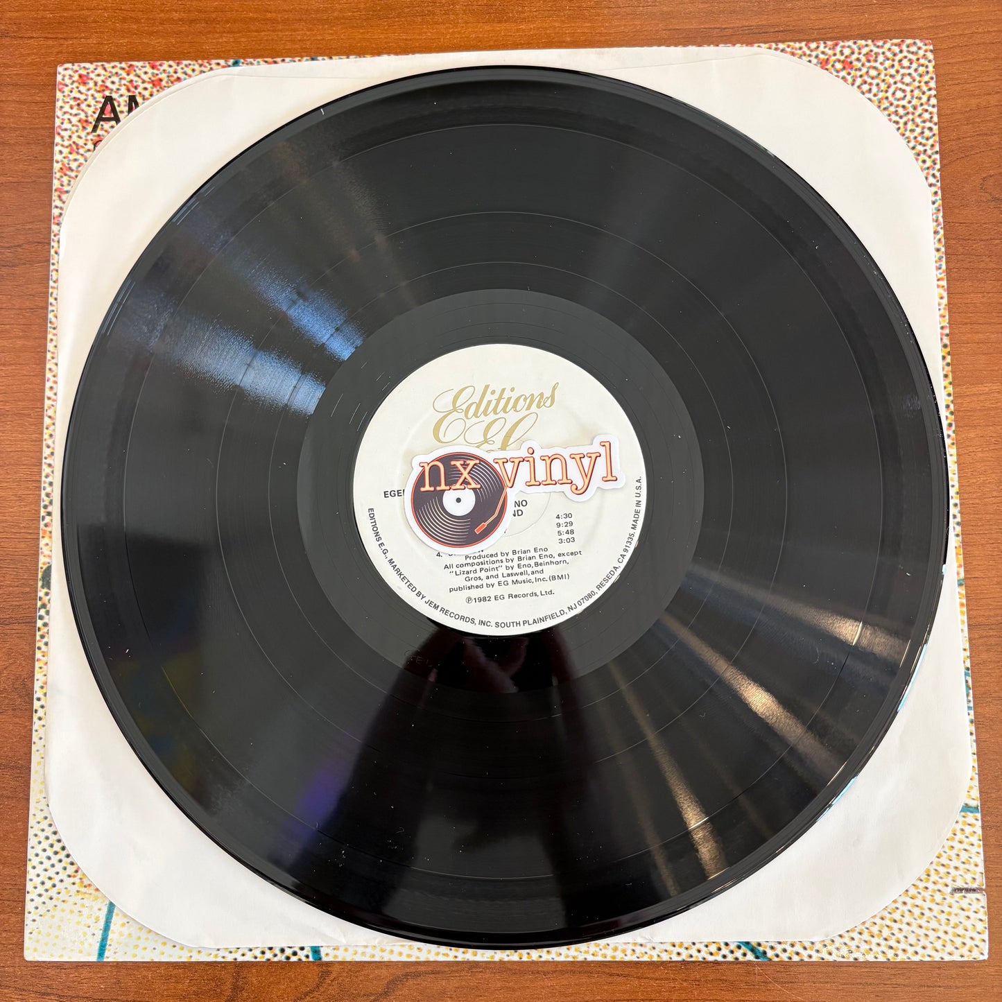 Brian Eno - Ambient 4 (On Land)