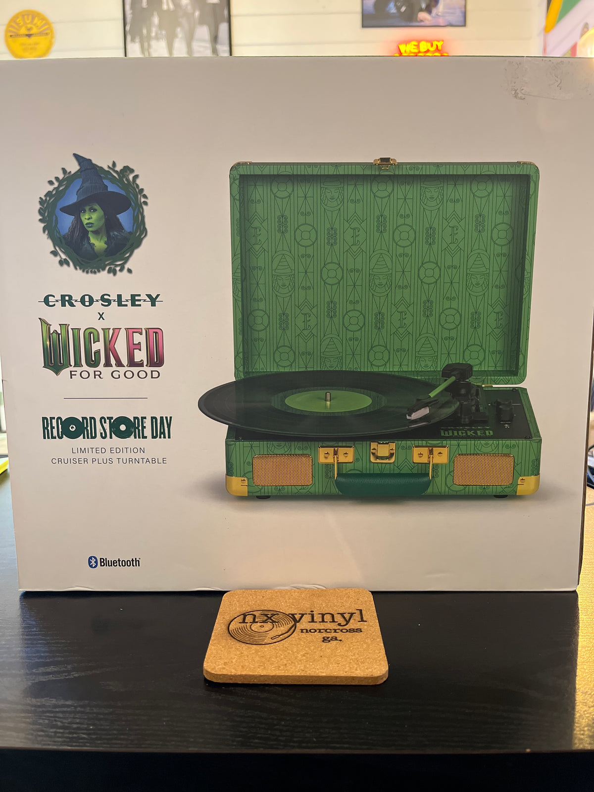 Wicked RSD Turntable CR8005F-PW Cruiser Plus - ELPHABA GREEN